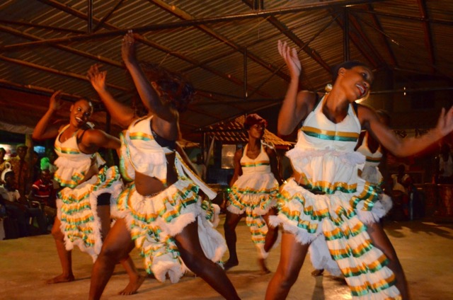 西アフリカギニアで『ジャンベとダンスで繋がる伝統音楽フェスティバル』を開催したい - CAMPFIRE (キャンプファイヤー)